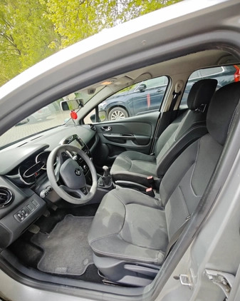 Renault Clio cena 26000 przebieg: 141900, rok produkcji 2014 z Warszawa małe 46